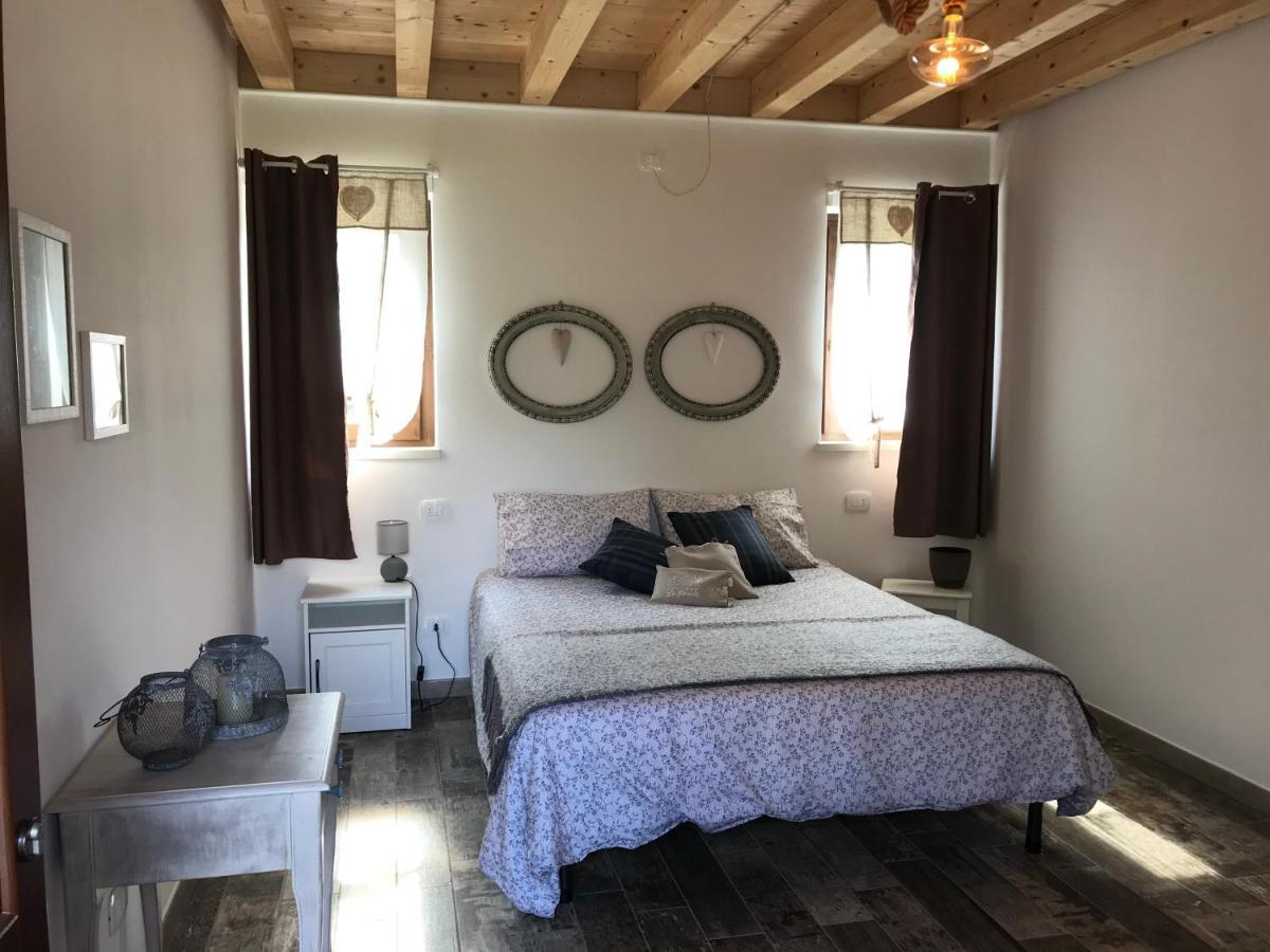 Agriturismo B&B Le Casette Sul Garda カヴァイオーン・ヴェロネーゼ エクステリア 写真
